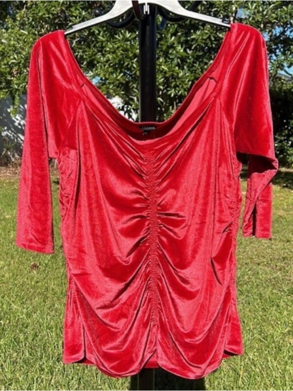 NWT Red Torrid off the shoulder top